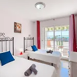 Brilliant Veril Del Duque With Heated Pool *