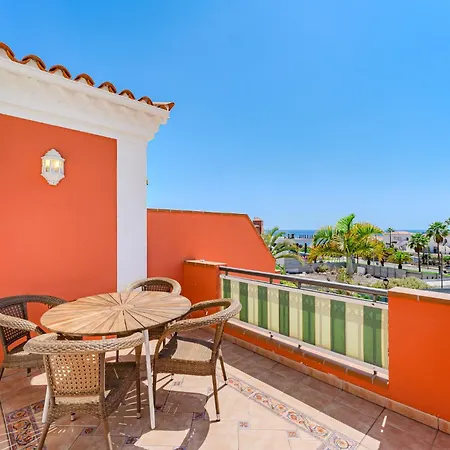 Brilliant Veril Del Duque With Heated Pool Apartament *