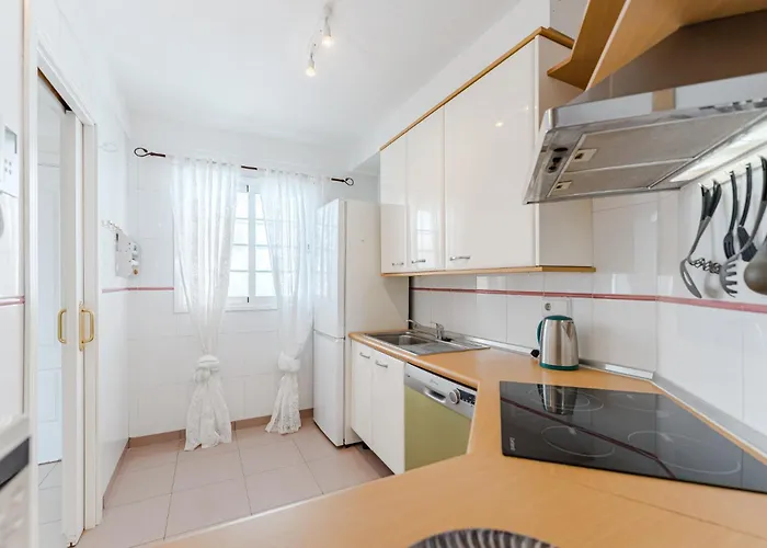 Apartment Brilliant Veril Del Duque With Heated Pool