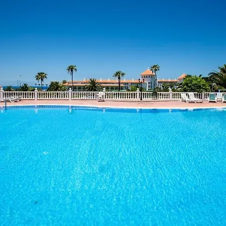 아파트 Brilliant Veril Del Duque With Heated Pool *